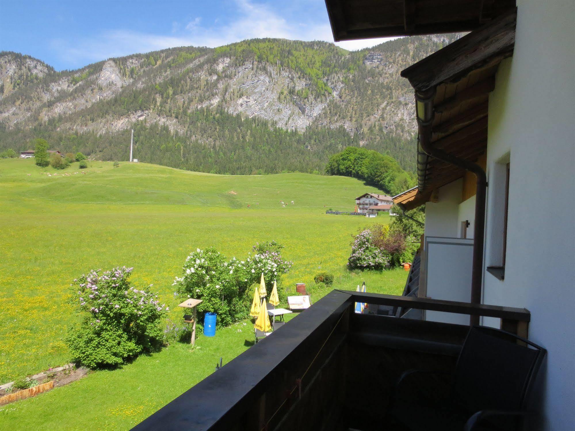 Hotel Kraftquelle Schlossblick Angerberg  외부 사진